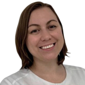 Гатеева Ксения Ильдаровна, стоматолог-эндодонт