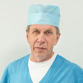 Распопин Юрий Владимирович, стоматолог-хирург
