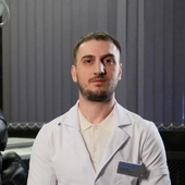 Заурбеков Иса Султанович, стоматолог-ортопед