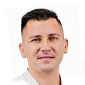 Свеклов Денис Алексеевич, кардиохирург