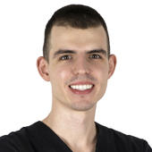 Семин Владислав Валерьевич, стоматолог-терапевт