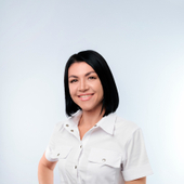 Рычакова Юлия Николаевна, пародонтолог