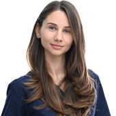 Кузнецова Алина Сергеевна, офтальмолог