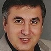 Адырхаев Тимур Агубечирович, пластический хирург