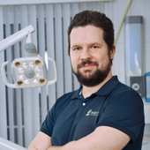 Кустов Никита Игоревич, стоматолог-ортопед