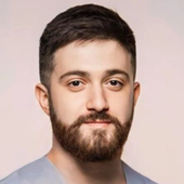 Шедания Лука Теймуразович, стоматолог-хирург