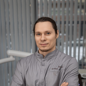 Николаев Павел Анатольевич, стоматолог-хирург