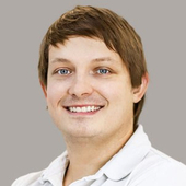 Денисов Константин Игоревич, стоматолог-ортопед