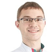 Елисеев Роман Андреевич, стоматолог-хирург