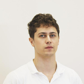 Гатиятуллин Максим Альбертович, стоматолог-терапевт
