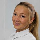 Шамба Кристина Рониковна, стоматолог-терапевт