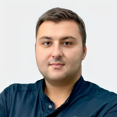 Каримян Эдуард Артакович, стоматолог-терапевт