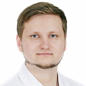 Бестужев Илья Юрьевич, стоматолог-терапевт