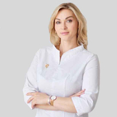 Нельга Ирина Олеговна, врач-косметолог