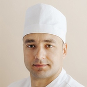 Должиков Владимир Александрович, стоматолог-хирург