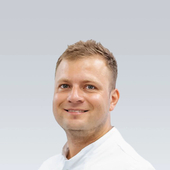 Собинин Максим Андреевич, стоматолог-ортопед