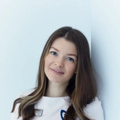 Кундулова Сияна Камиловна, стоматолог-терапевт