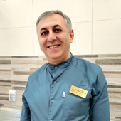 Бегларян Владимир Давитович, стоматолог-терапевт