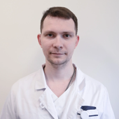 Крайников Дмитрий Андреевич, эндоваскулярный хирург