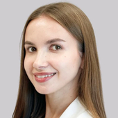 Табачкова Анастасия Сергеевна, стоматолог-терапевт