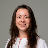 Мельник Карина Олеговна, стоматолог-терапевт