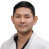 Манхаев Александр Константинович, флеболог