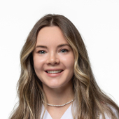 Шишова Алина Васильевна, ортодонт