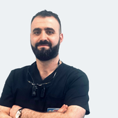 Мнацаканян Арам Грантович, стоматолог-терапевт