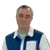 Плотников Денис Сергеевич, травматолог-ортопед