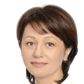 Топалова Евгения Юрьевна, врач-косметолог