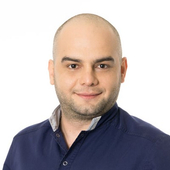 Исламов Нарзан Низарович, стоматолог-хирург