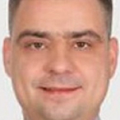 Лыжин Станислав Валерьевич, имплантолог