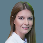 Карапетян Алена Александровна, стоматолог-терапевт