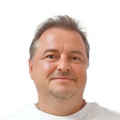 Канушкин Владислав Геннадьевич, массажист