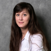 Никитина Алина Евгеньевна, стоматолог-терапевт