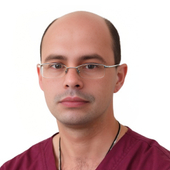 Неровный Константин Геннадьевич, хирург