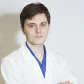 Бахарев Евгений Юрьевич, нейрохирург