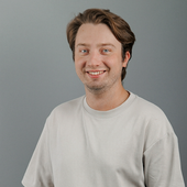 Шилков Ян Альбертович, стоматолог-терапевт