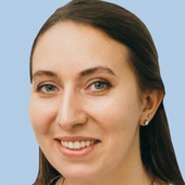 Зильфова Диана Элгуджаевна, стоматолог-хирург