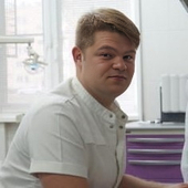 Котенев Иван Константинович, стоматолог-терапевт