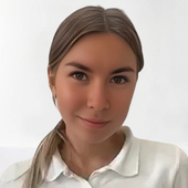 Тигина Евгения Васильевна, стоматолог-терапевт