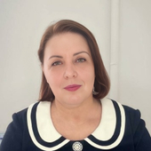 Пивнева Людмила Юрьевна, массажист