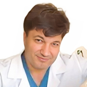 Гакаев Асламбек Нурдиевич, стоматолог-терапевт