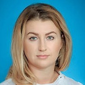 Пяткова Инна Евгеньевна, стоматолог-терапевт