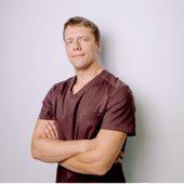 Тютюнников Кирилл Юрьевич, невролог