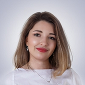 Позняковская Ольга Александровна, стоматолог-хирург