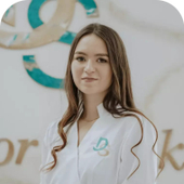 Агаджани Ильзира Ильмировна, стоматолог-терапевт