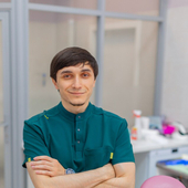 Абдулазизов Артем Шахларович, стоматолог-терапевт