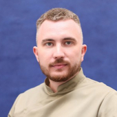 Девликамов Марат Абдулхамитович, стоматолог-хирург