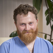 Дамашаускас Роман Олегович, офтальмолог-хирург